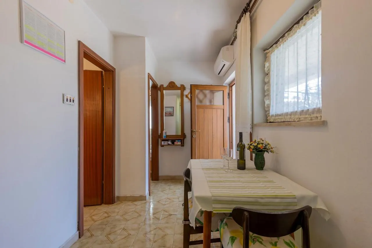 Apartments Crevatin Rovinj