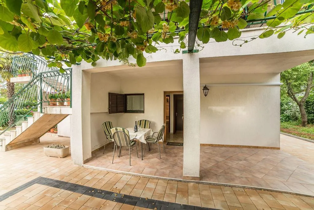 Apartments Crevatin Rovinj